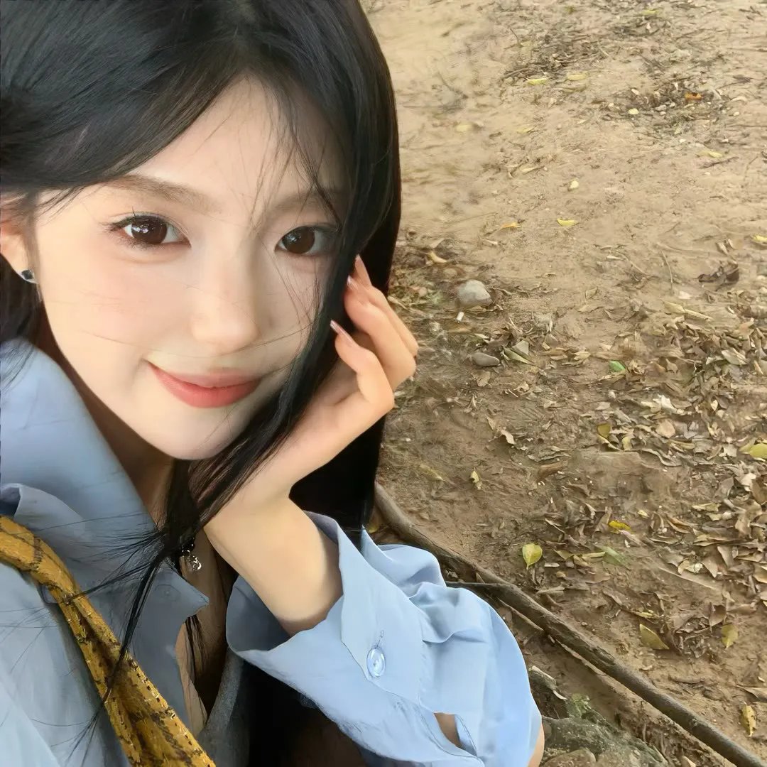火车上的女孩2021