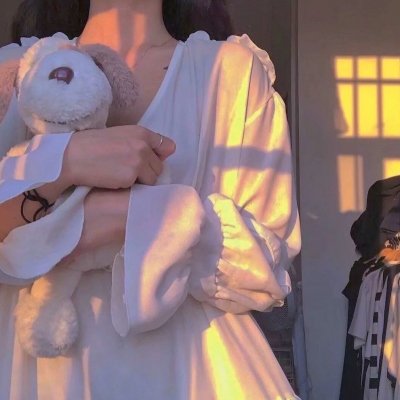 靓女也疯狂